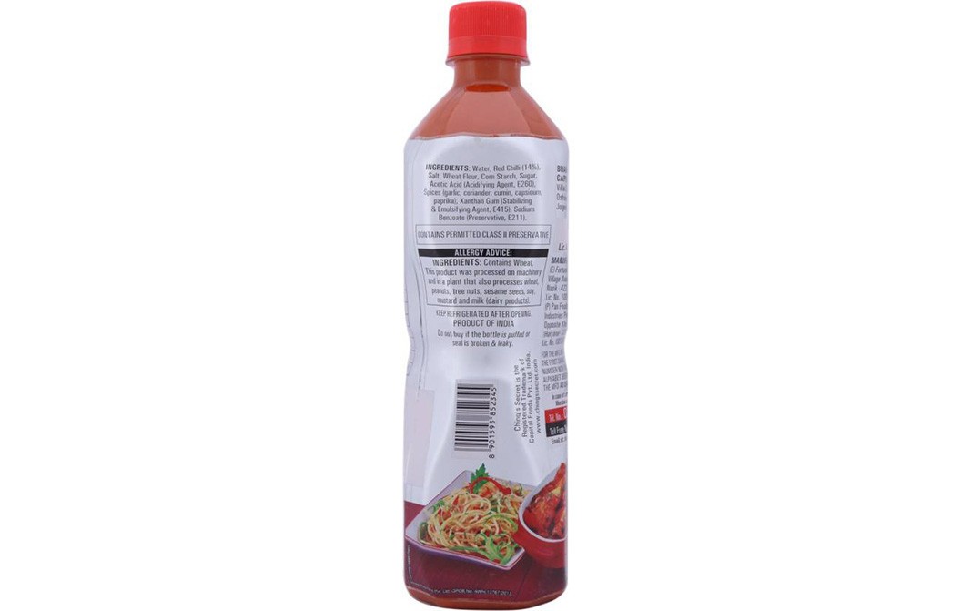 Ching's Secret Chilli Sauce    Plastic Bottle  680 grams